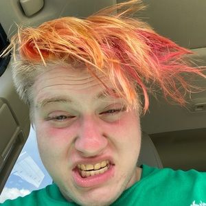 Meet your Posher, Alexander